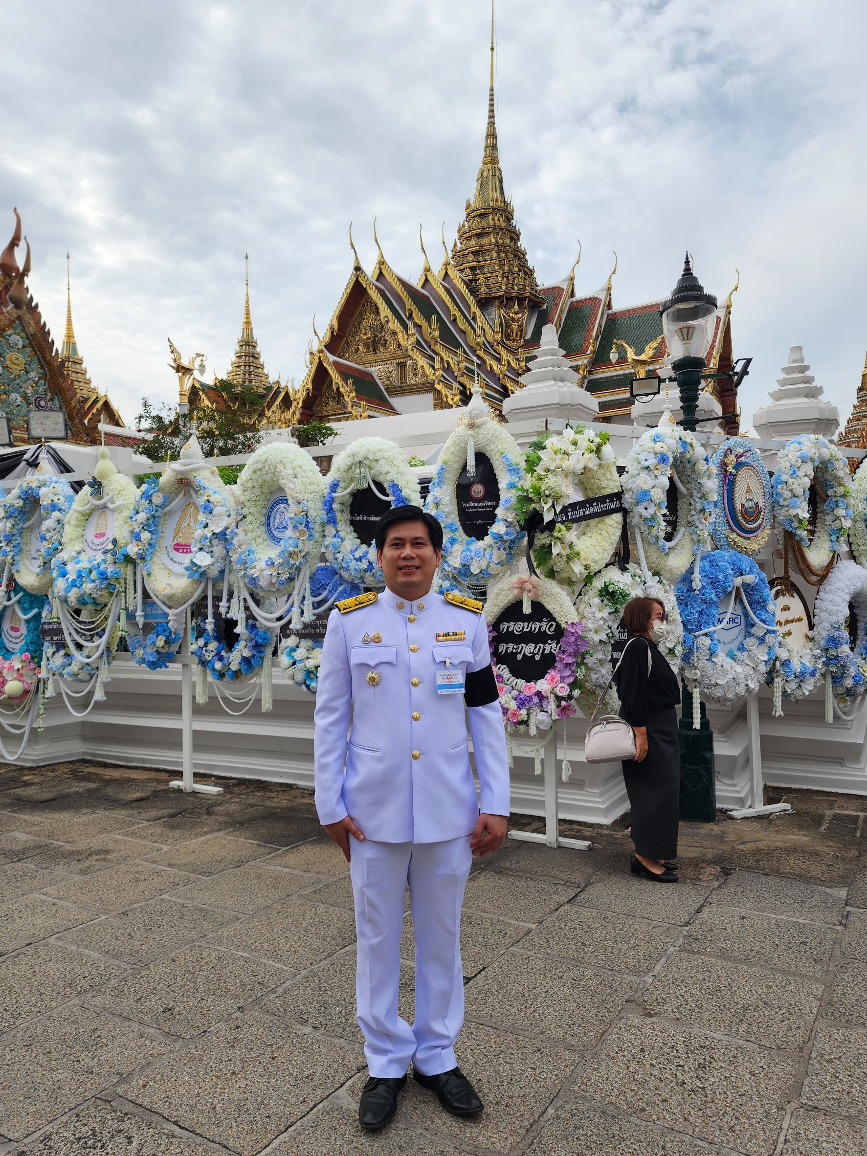 title - วันศุกร์ที่ 29 พฤษภาคม 2569 เวลา 05.00 น. นายวิทูล ประดิษฐบุญ ปฏิรูปที่ดินจังหวัดปราจีนบุรี เข้าร่วมเป็นเจ้าภาพในการบำเพ็ญกุศลถวายพระบรมศพ สมเด็จพระนางเจ้าสิริกิติ์ พระบรมราชินีนาถ พระบรมราชชนนีพันปีหลวง ครั้งที่ 4